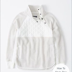 Brand New! Abercrombie asymmetrical snap fleece in white! Size: Medium